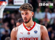 星空体育- 字母哥新赛季球衣 