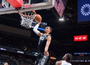 星空体育-包含Ming在快船比赛中出色防守，连败引发热议！的词条