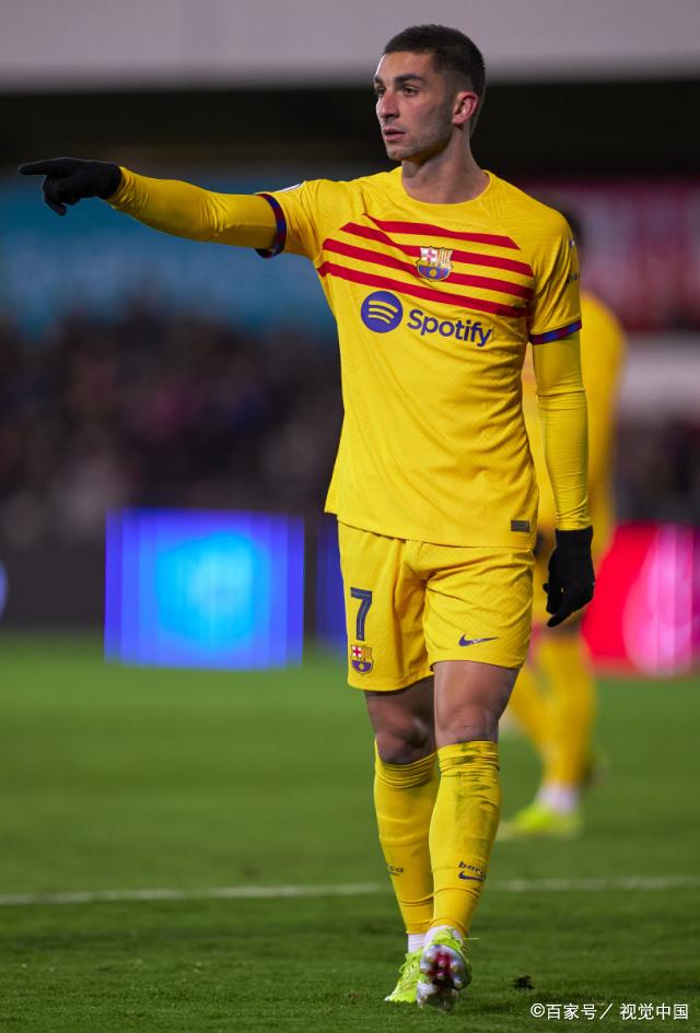 转折点!巴塞罗那篮球队队长鼓劲,NBA总决赛今夜攻防权衡,话题不断,控场能力成焦点的简单介绍 转折点!巴塞罗那篮球队队长鼓劲,NBA总决赛今夜攻防权衡,话题不断,控场能力成焦点的简单介绍