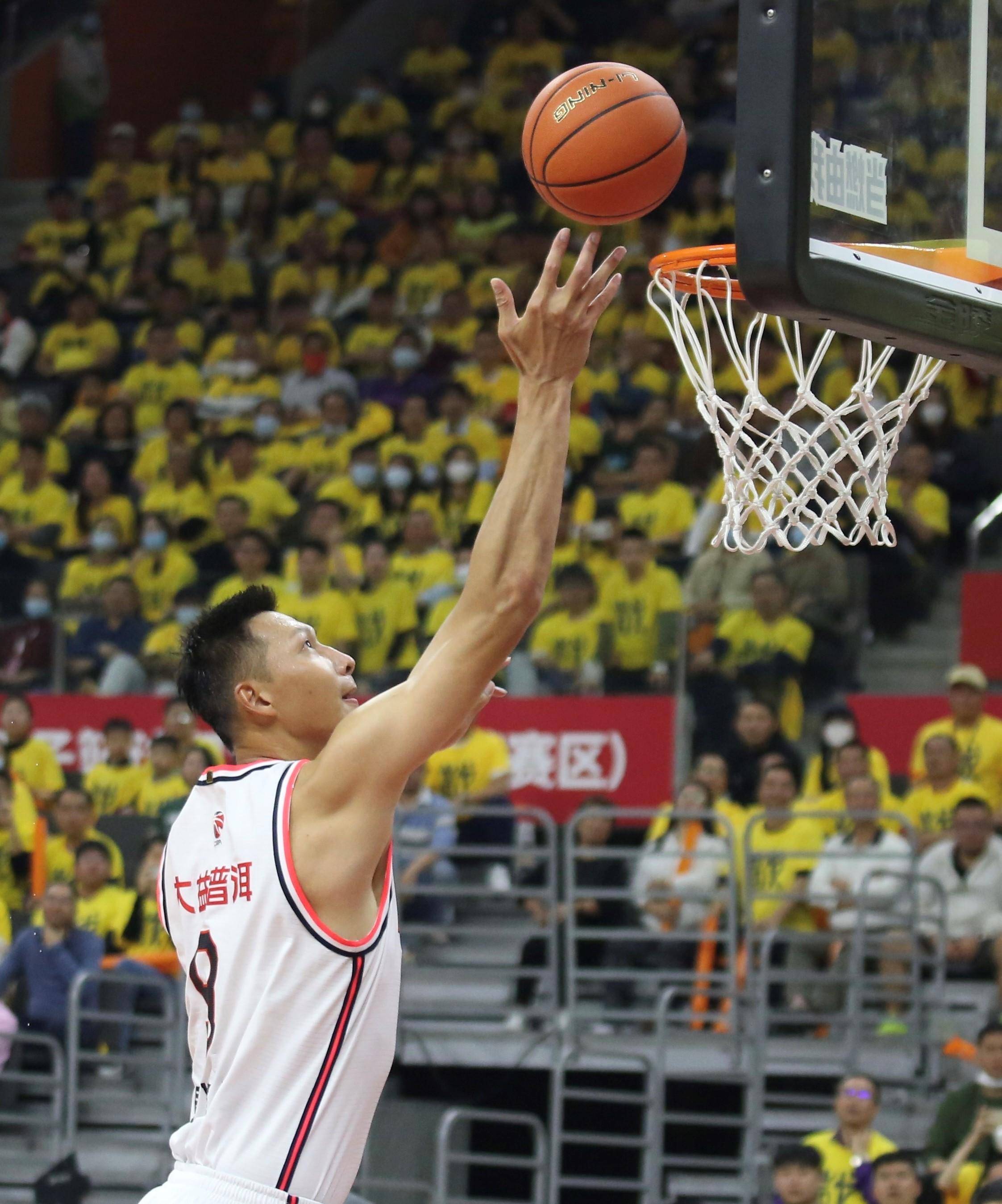 篮球超级杯掀起高潮,胶东旋风队淘汰对手齐鲁麒麟队,战至最后一刻——定海神针仍在(2025潍坊足球超级杯积分榜) 篮球超级杯掀起高潮,胶东旋风队淘汰对手齐鲁麒麟队,战至最后一刻——定海神针仍在(2025潍坊足球超级杯积分榜)