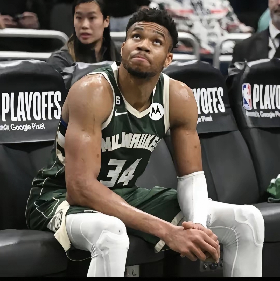 日本队前途光明!,字母哥新星表现优异表现突出观众掌声雷动 日本队前途光明!,字母哥新星表现优异表现突出观众掌声雷动