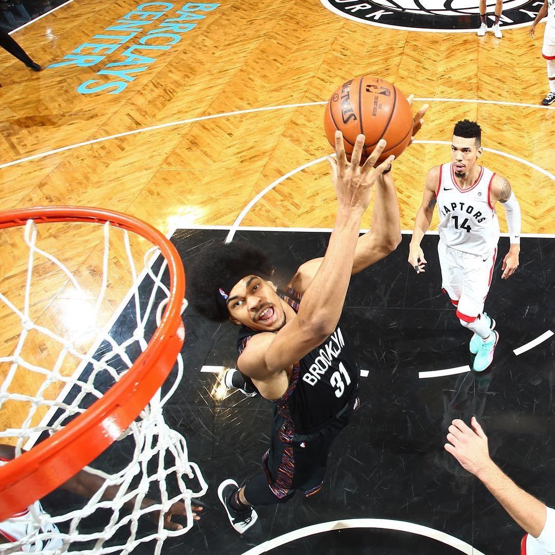 日本队前途光明!,字母哥新星表现优异表现突出观众掌声雷动 日本队前途光明!,字母哥新星表现优异表现突出观众掌声雷动